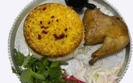 چلو مرغ سرخ شده