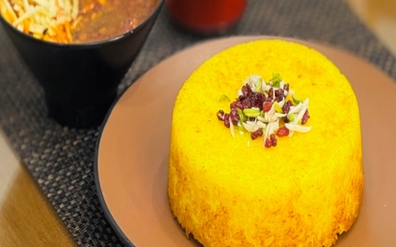 ته چین و خورشت قیمه