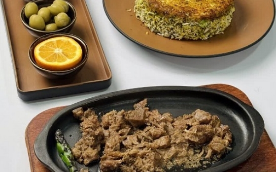 باقالی پلو با قرمه گوسفندی